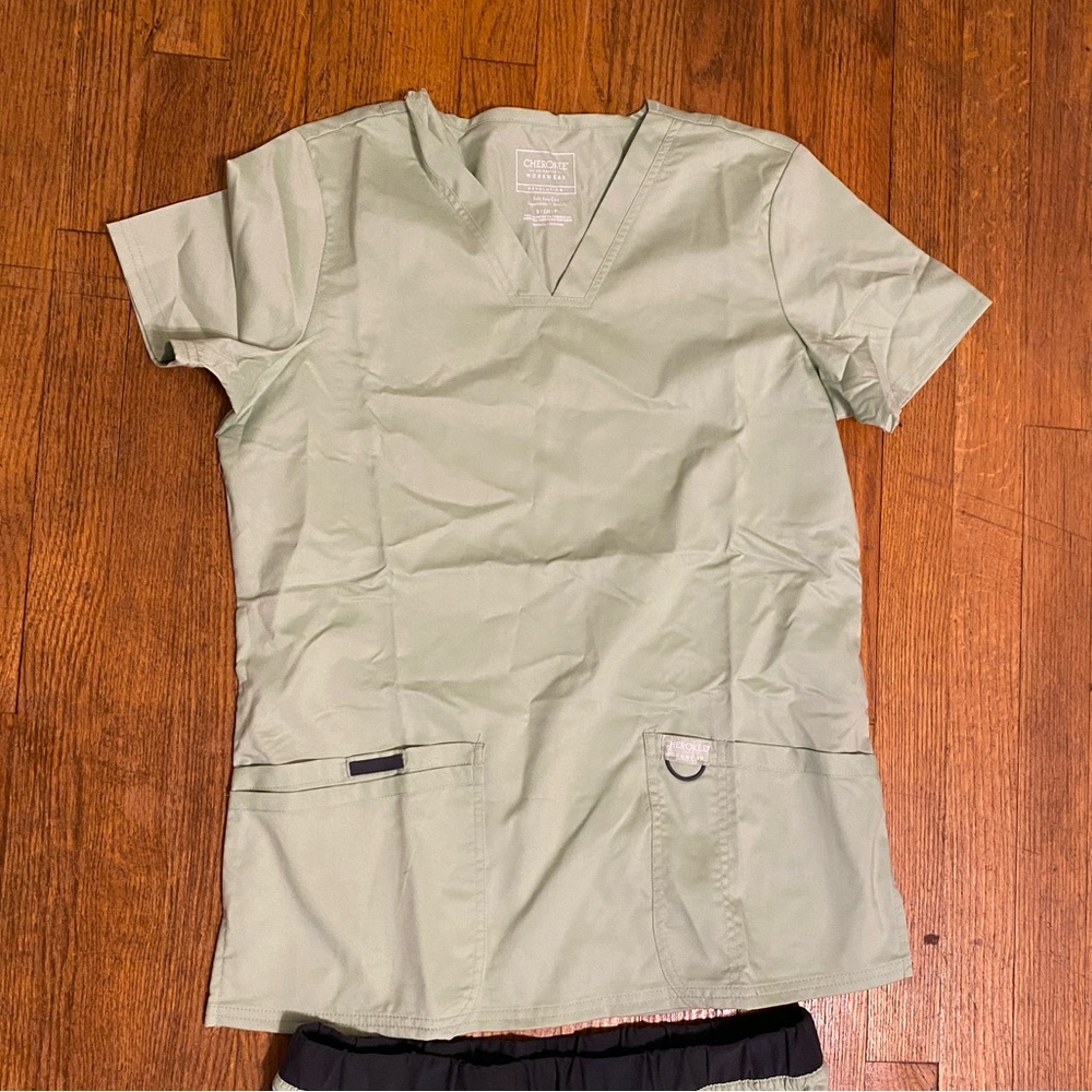 Cherokee scrubs